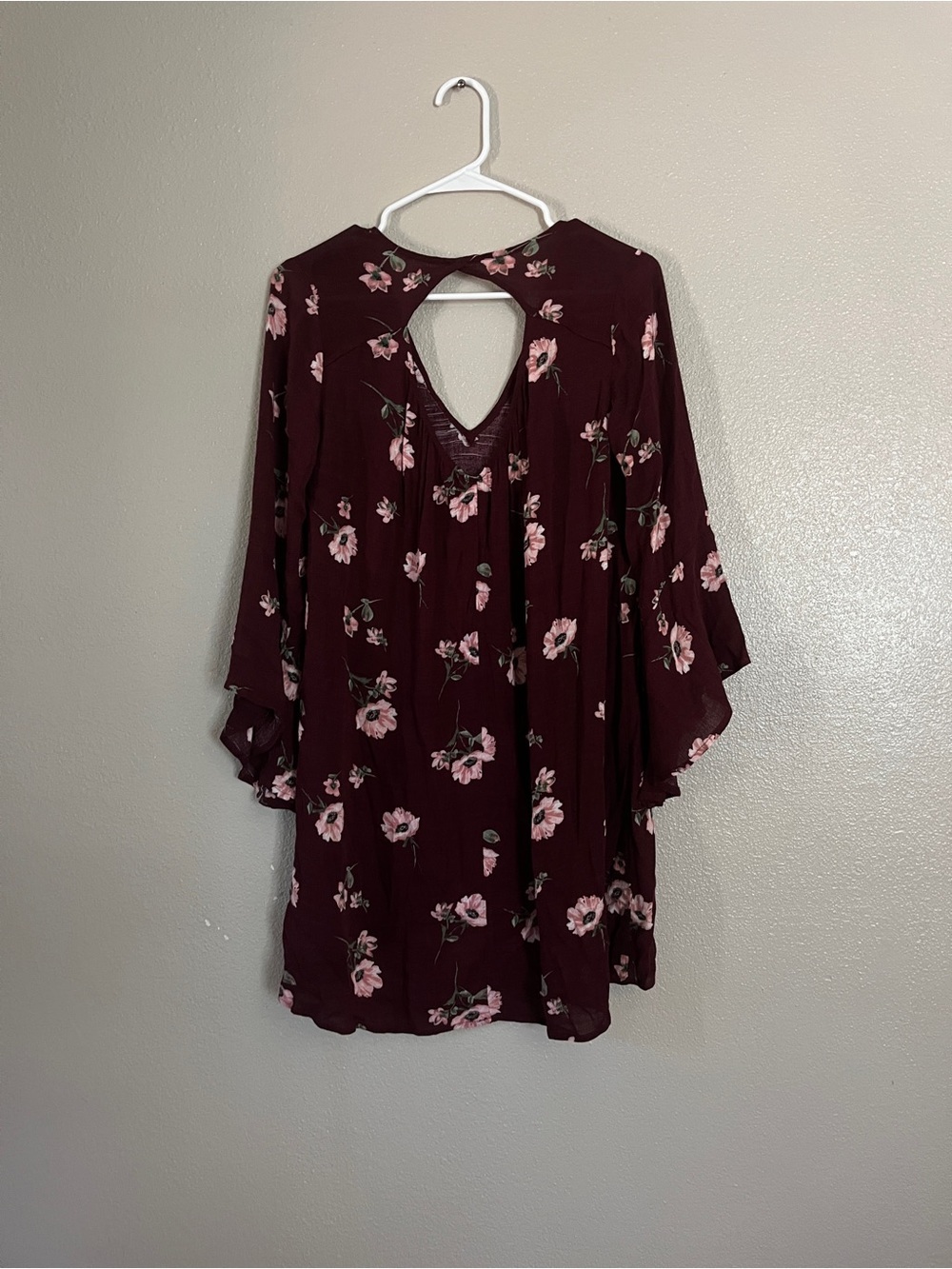 Lush Wine Floral High-Low V-Neck Bell Sleeve Dress - Picture 5 of 6